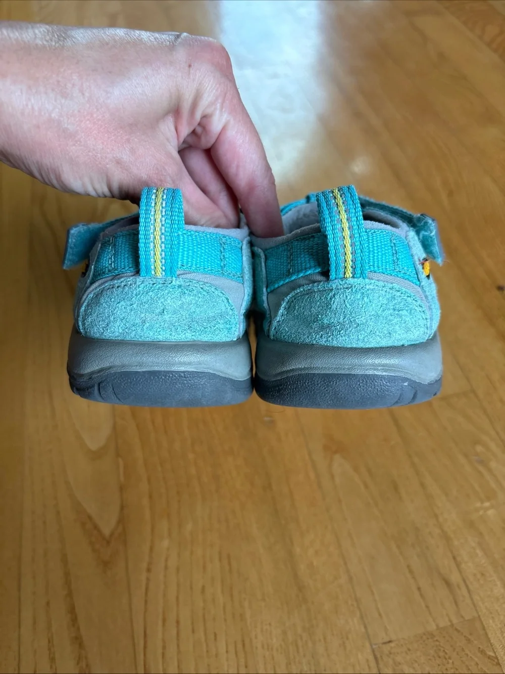 Keen Venice H2 Kids Sandals Aqua Green Gray Yellow Boys Girls Hiking Youth Sz 1